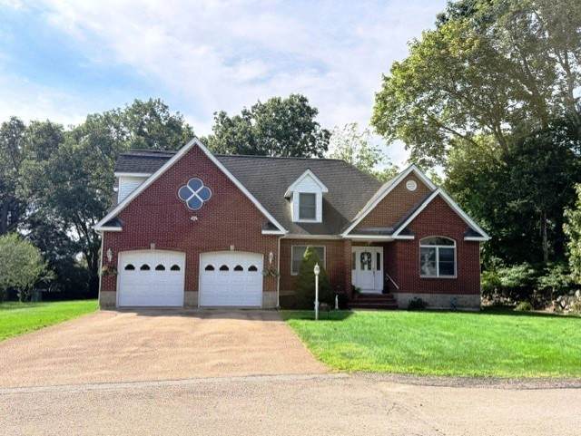 22 South Drive - Photo 1