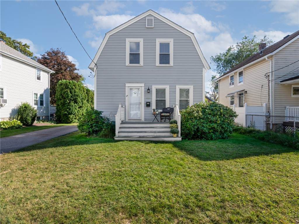 17 Catalpa Avenue - Photo 1