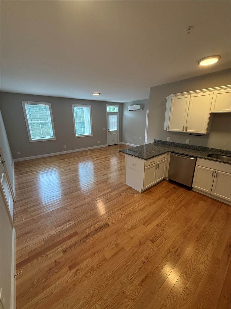 https://bt-photos.global.ssl.fastly.net/rhodeisland/orig_boomver_1_1423567-2.jpg