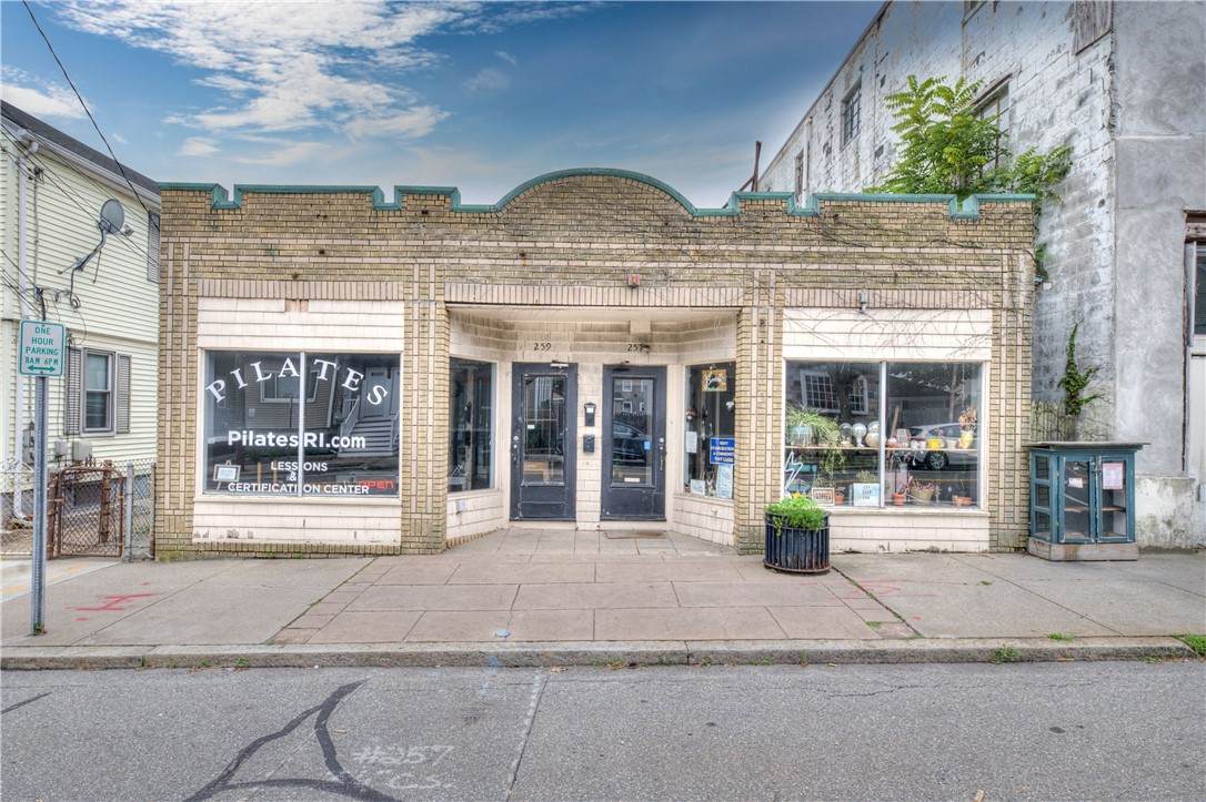 257 Warren Avenue - Photo 1