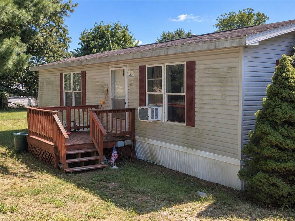 464 Gardiner Road - Photo 1