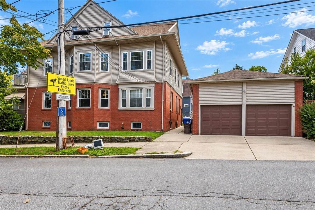 594 Hope Street - Photo 1