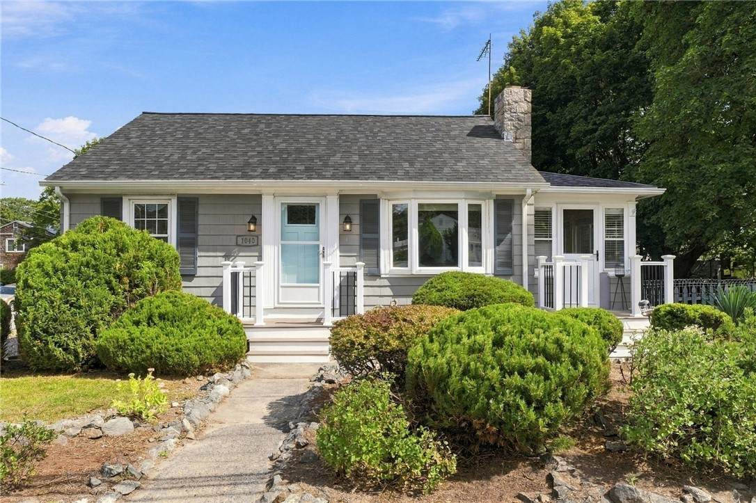 1040 Greenwich Avenue - Photo 1