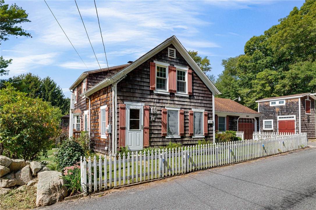 https://bt-photos.global.ssl.fastly.net/rhodeisland/orig_boomver_1_1423927-2.jpg