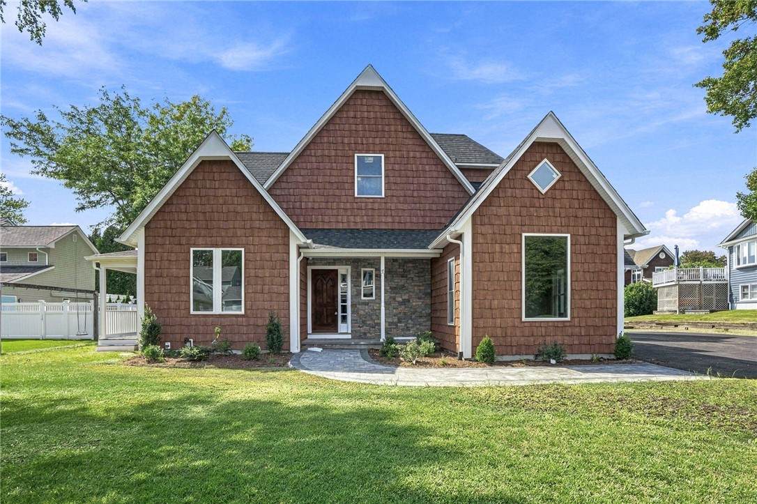 127 Woodbine Avenue - Photo 1