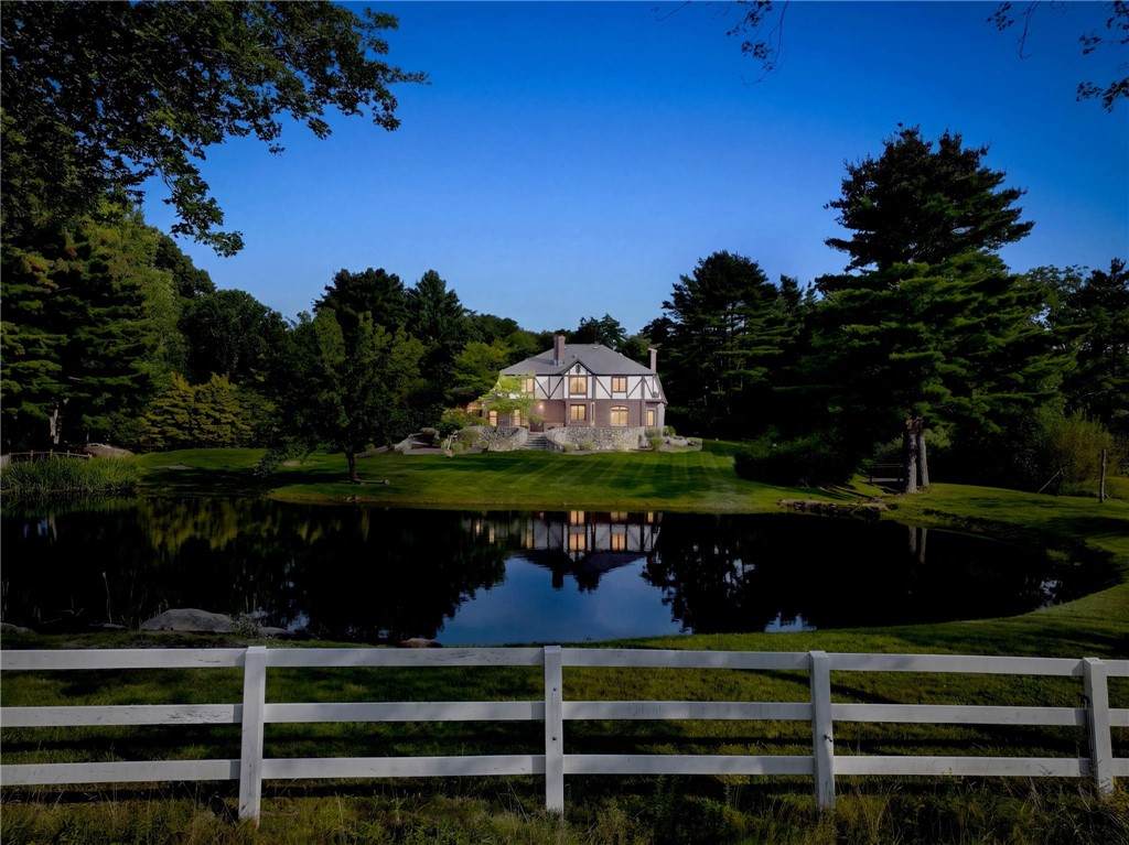 https://bt-photos.global.ssl.fastly.net/rhodeisland/orig_boomver_1_1424421-2.jpg