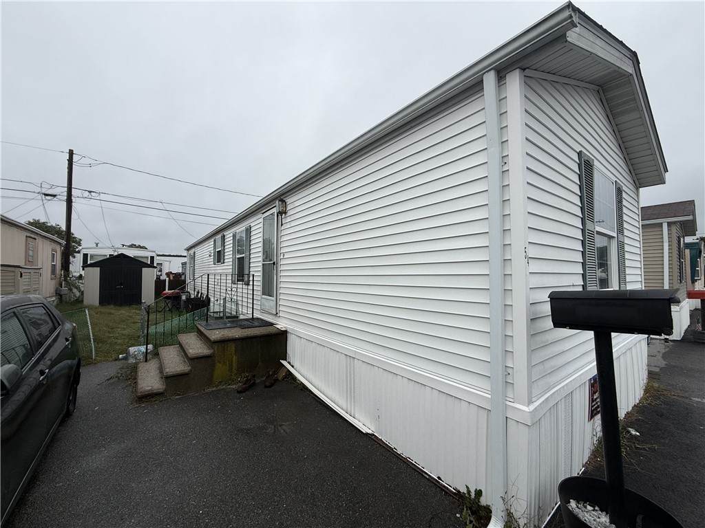 54 West Drive - Photo 1