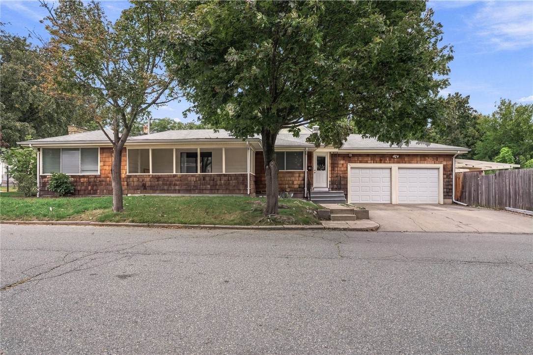 19 Cooper Street - Photo 1