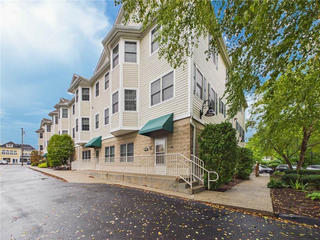620 Main Street - Photo 1