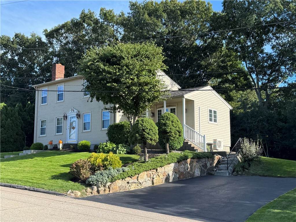 https://bt-photos.global.ssl.fastly.net/rhodeisland/orig_boomver_1_1424638-2.jpg