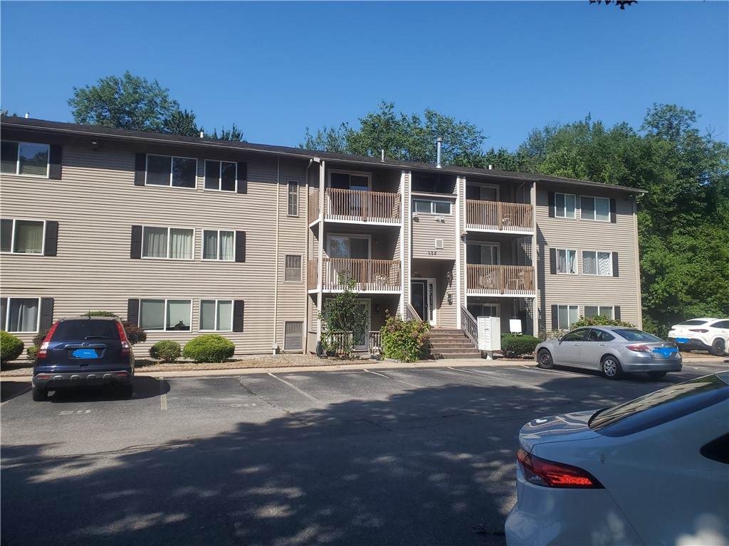 132 Fordson Avenue - Photo 1