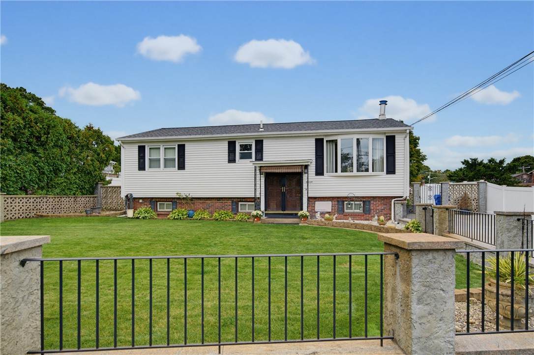 11 Old Barrington Road - Photo 1