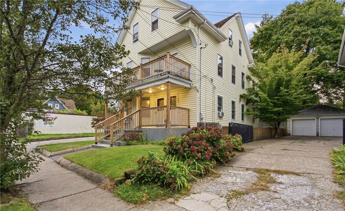 642 Hope Street - Photo 1