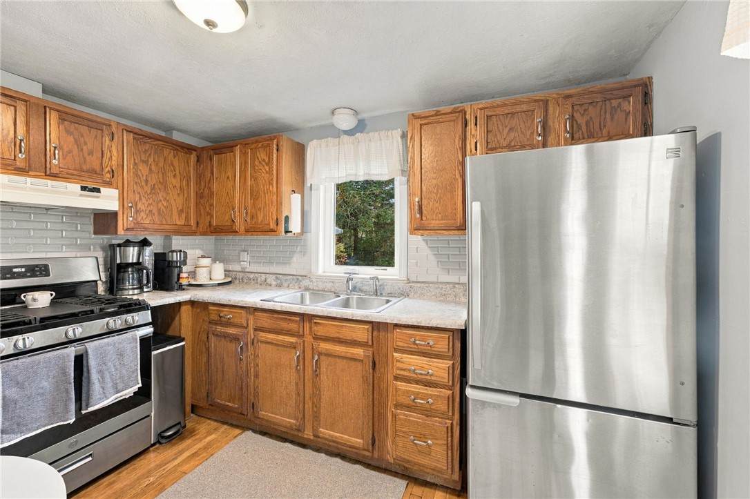 https://bt-photos.global.ssl.fastly.net/rhodeisland/orig_boomver_1_1424874-2.jpg