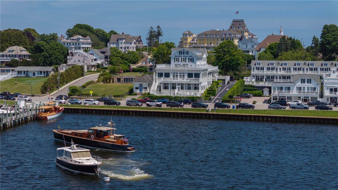 https://bt-photos.global.ssl.fastly.net/rhodeisland/orig_boomver_1_1425034-2.jpg