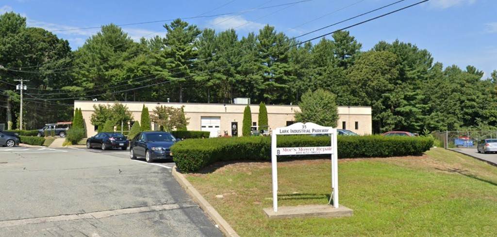 35 Lark Industrial Pkwy,Unit C, Smithfield, RI 02828