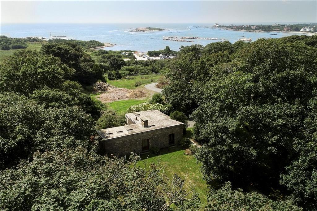 121 Ocean Av - Photo 1