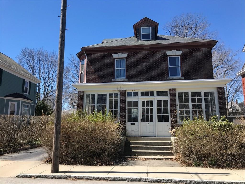 7 Sylvan St - Photo 1