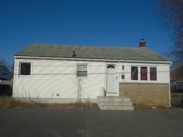 118 Friendship St - Photo 1