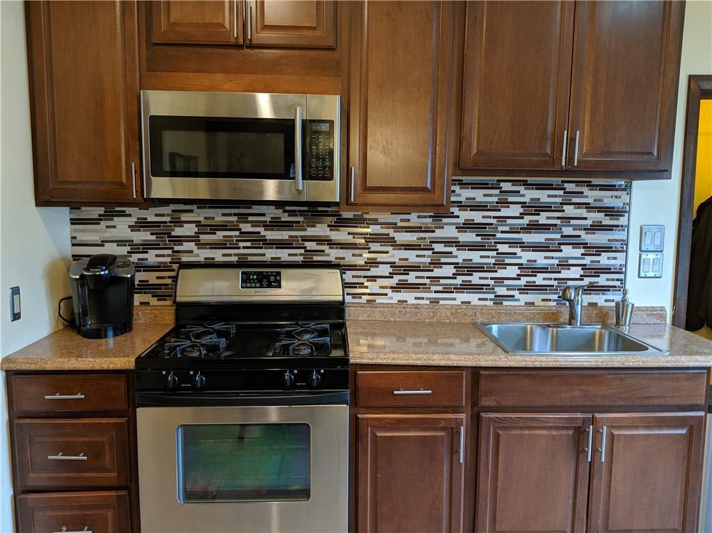 40 Montrose St - Photo 1