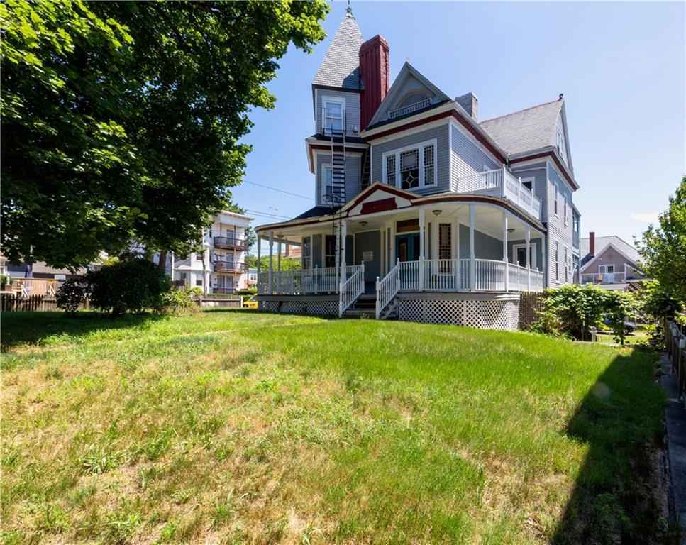 311 Elm St - Photo 1