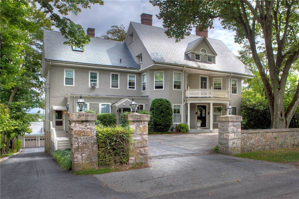 360 Gibbs Avenue - Photo 1