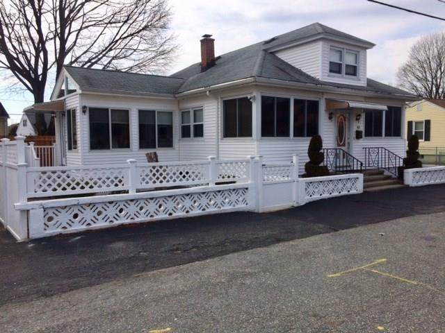 63 Charlotte Street - Photo 1