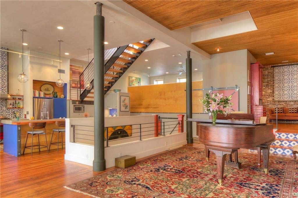142 Spring Street - Photo 1