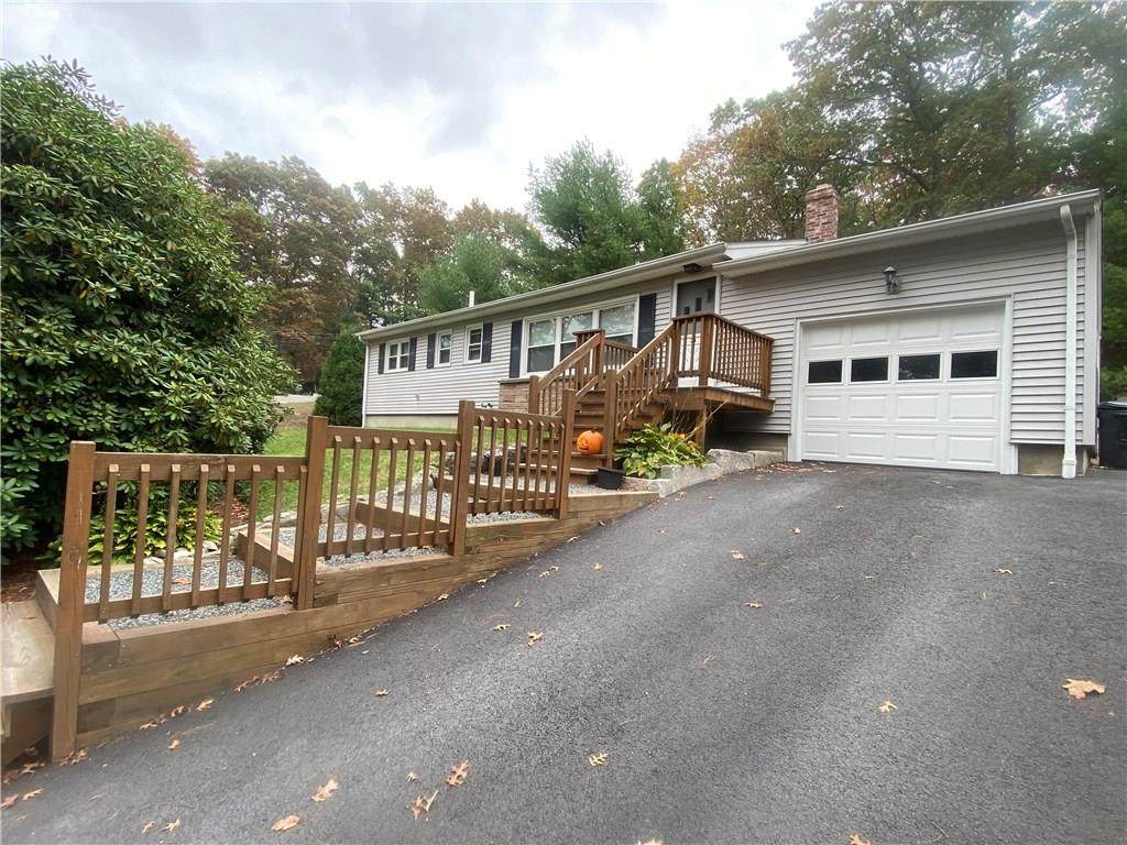 24 Winsor Avenue - Photo 1