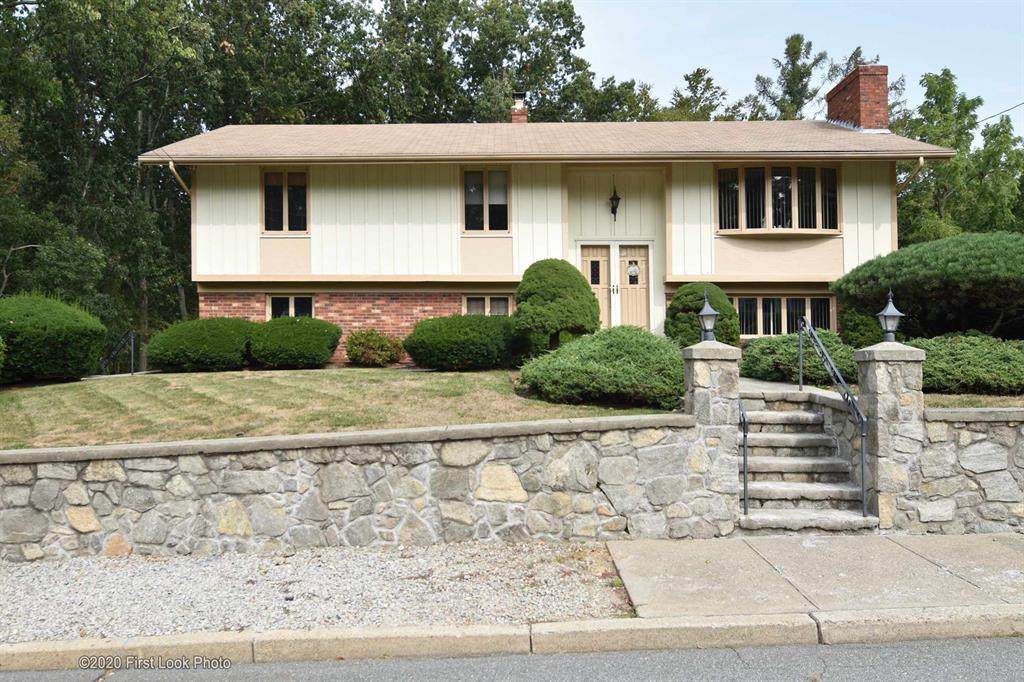 17 Sherri Drive - Photo 1