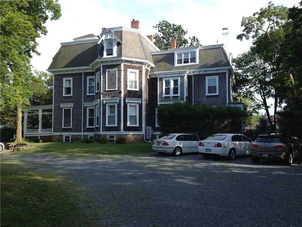 65 Merton Road - Photo 1