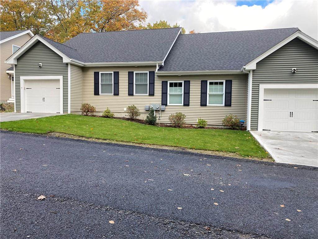 25 Hilltop Condominiums - Photo 1