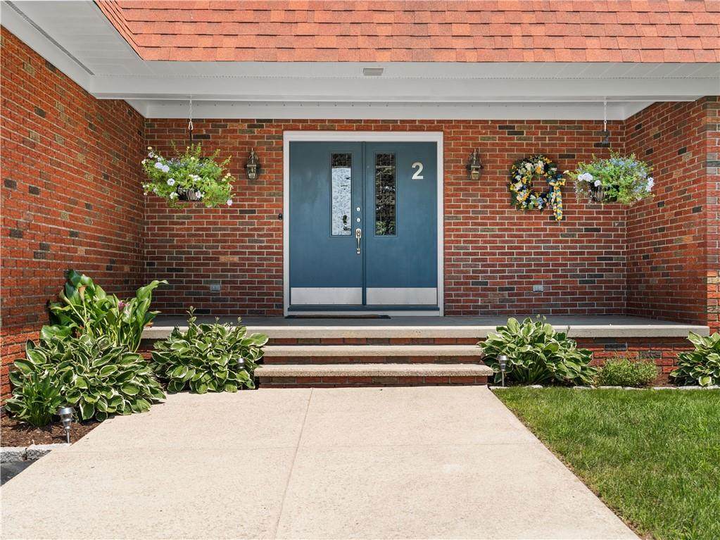 2 Truman Court - Photo 1