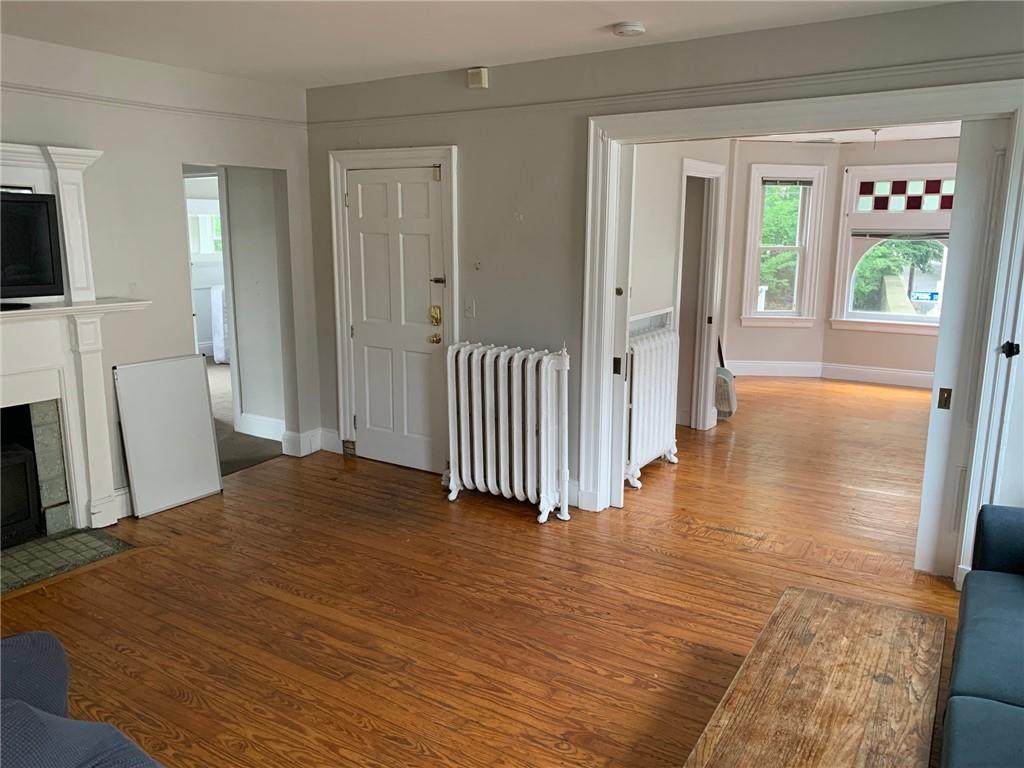 501 Spring Street - Photo 1