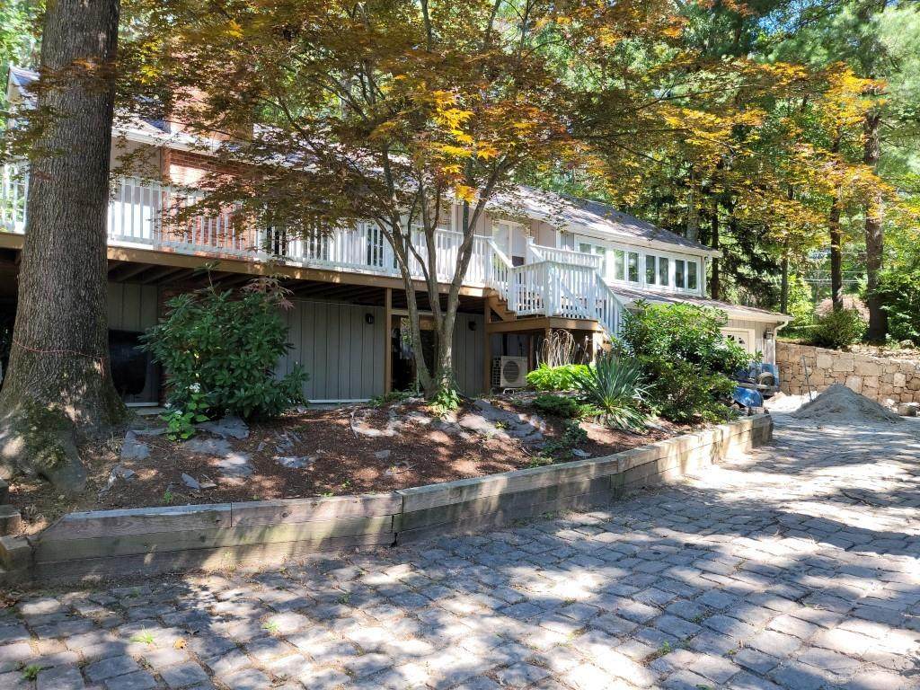 9 Fountain Spring Lane - Photo 1