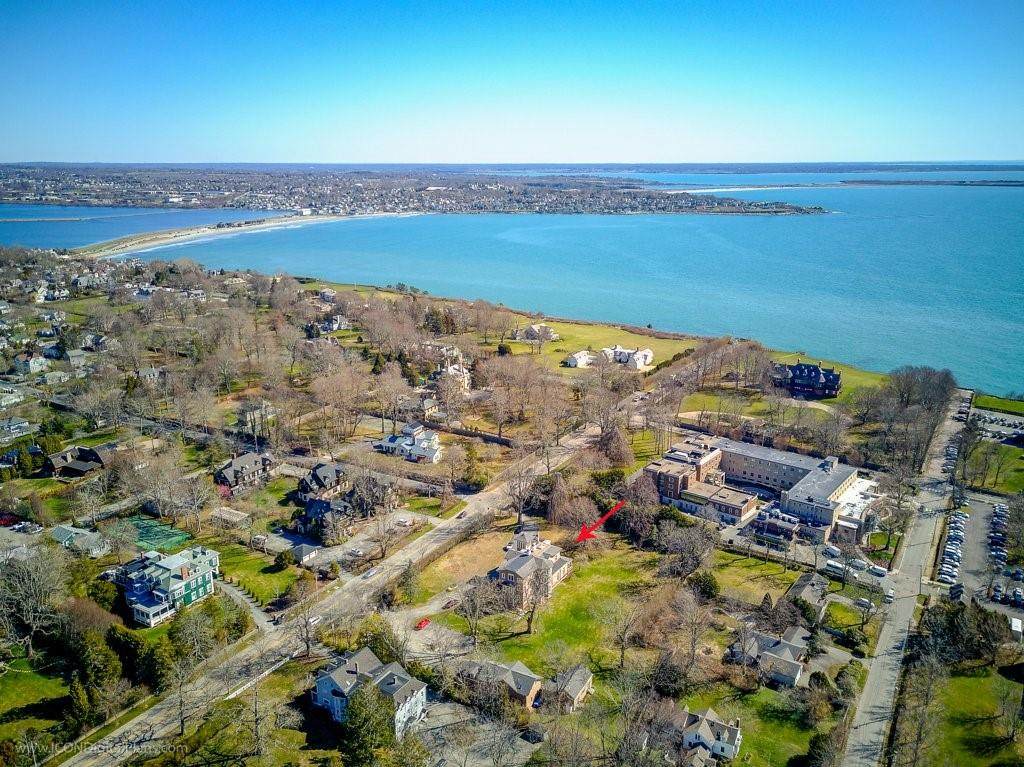 97 Narragansett Avenue - Photo 1