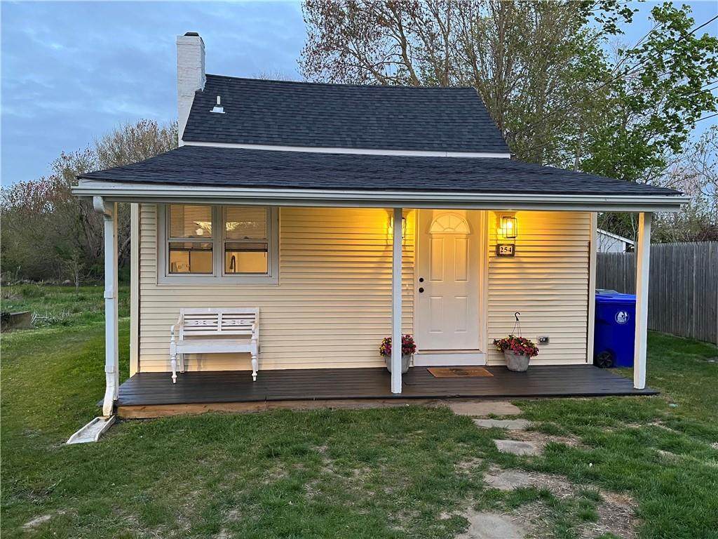 254 Metacom Avenue - Photo 1