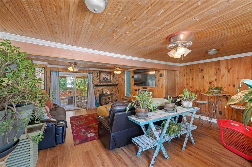 10 Anthony Street - Photo 1