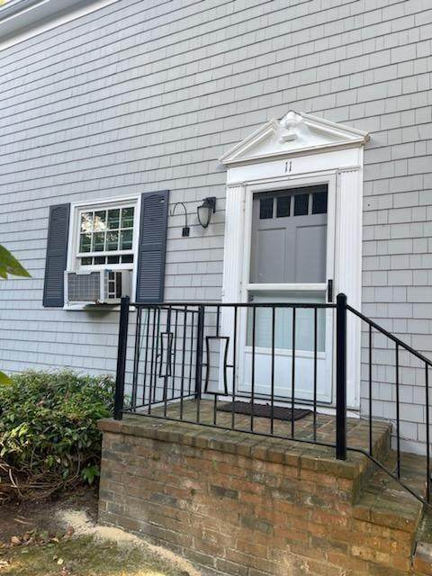 46 Chastellux Avenue - Photo 1