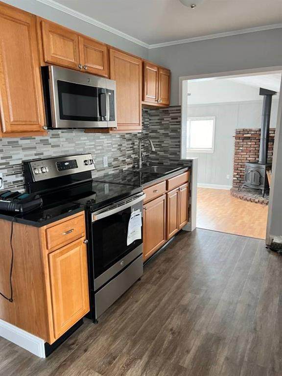 126 Oneida Street - Photo 1