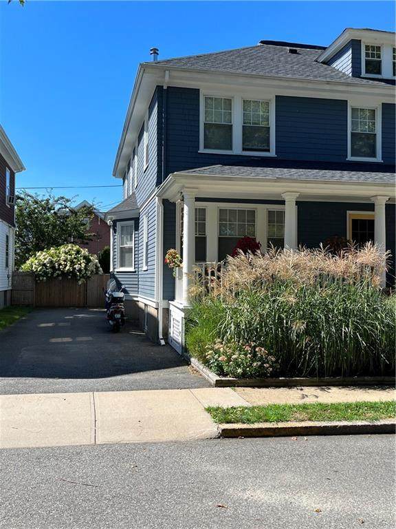 32 Thurston Avenue - Photo 1