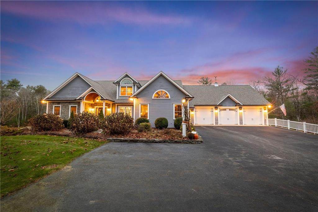 20 Laurel Woods Drive - Photo 1
