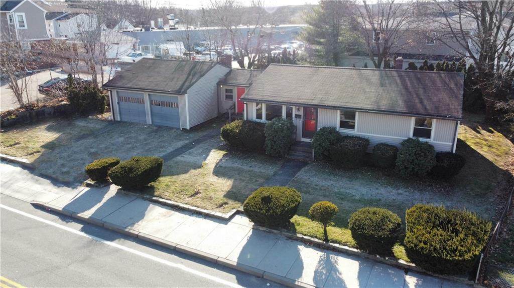 94 Woonasquatucket Avenue - Photo 1