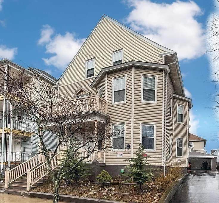 154 Hudson Street - Photo 1