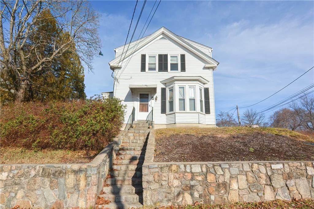 70 Hedley Avenue - Photo 1