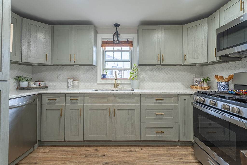 80 1st Avenue - Photo 1