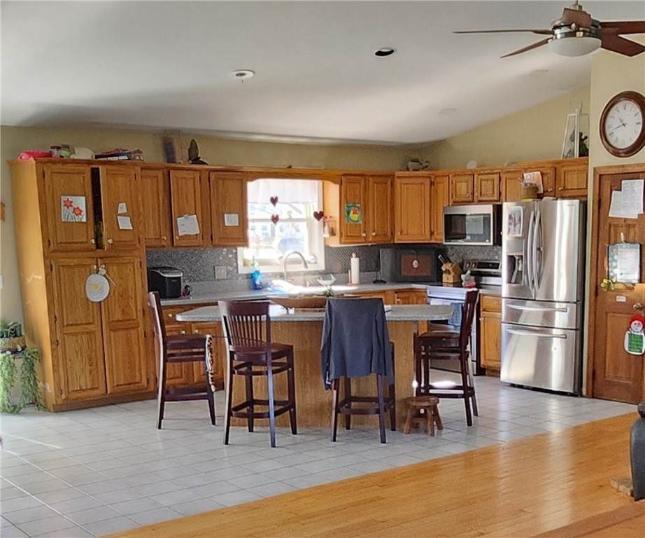 https://bt-photos.global.ssl.fastly.net/rhodeisland/orig_boomver_2_1378673-2.jpg