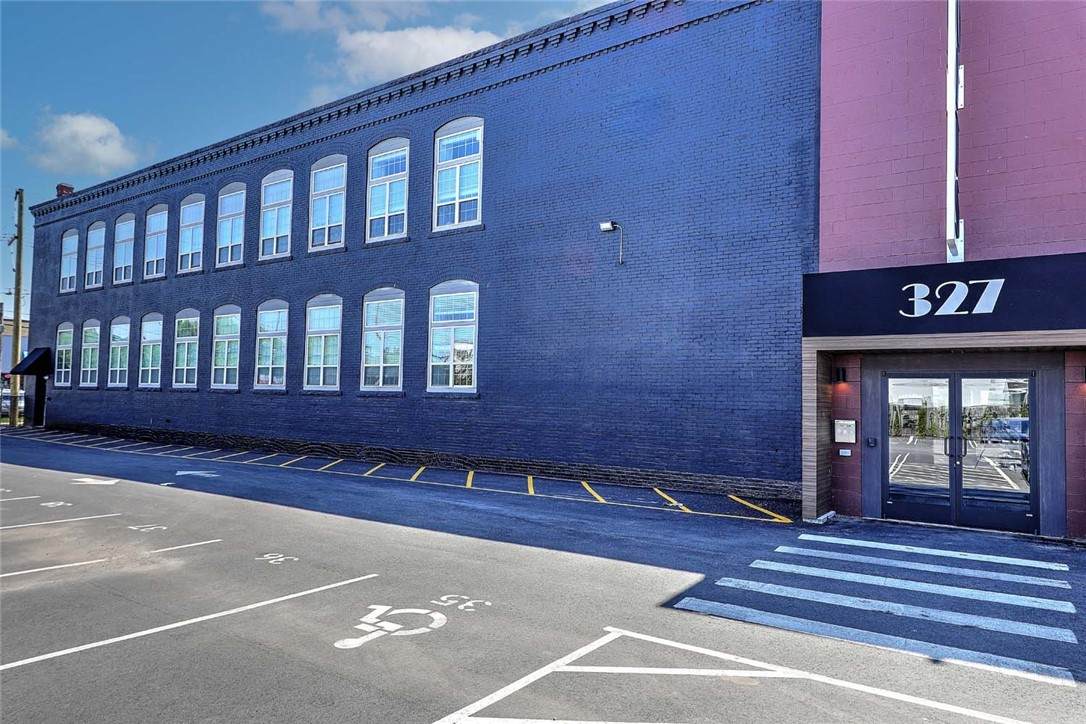 327 Pine Street - Photo 1