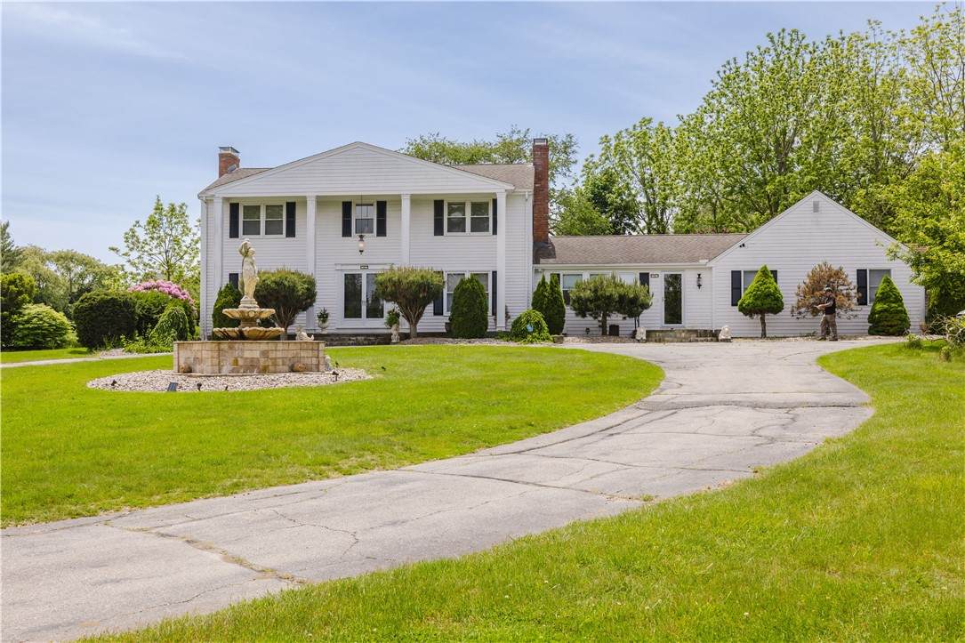 129 Lawrence Drive - Photo 1