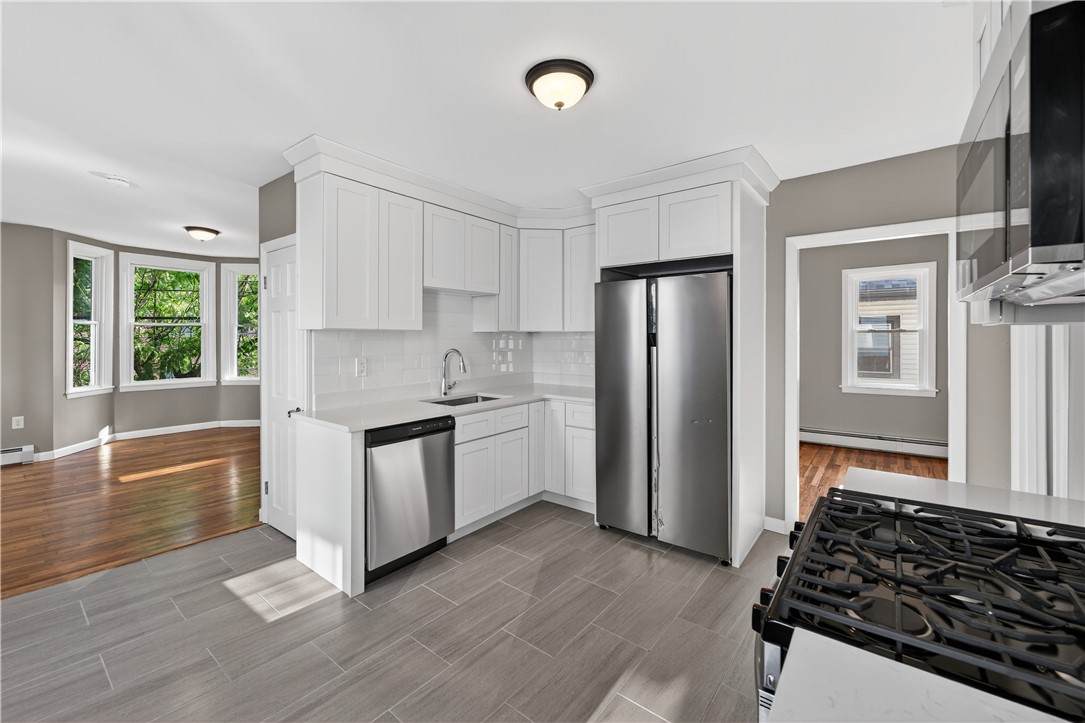 55 Warren Street - Photo 1